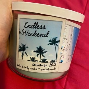 Bath & Bodyworks Scented Candle